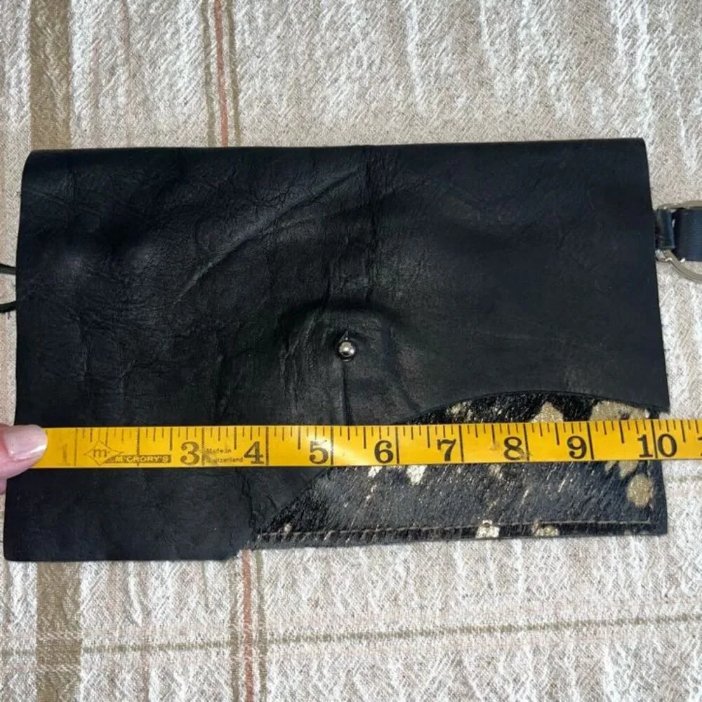 Buxiejo Leather Clutch Wallet Women's Black Gold